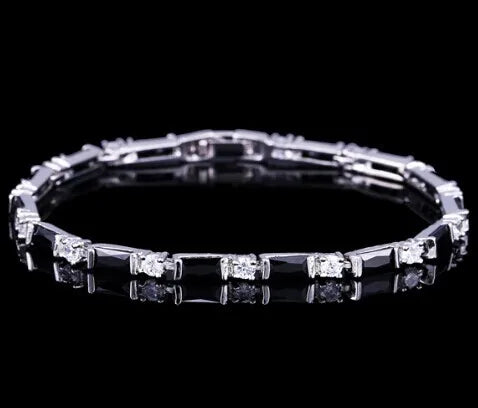 CWWZircons Fashion CZ Charm Lovely Red Green Blue Austrian Crystal Tennis Bracelets for Women Christmas New Year Gift CB087
