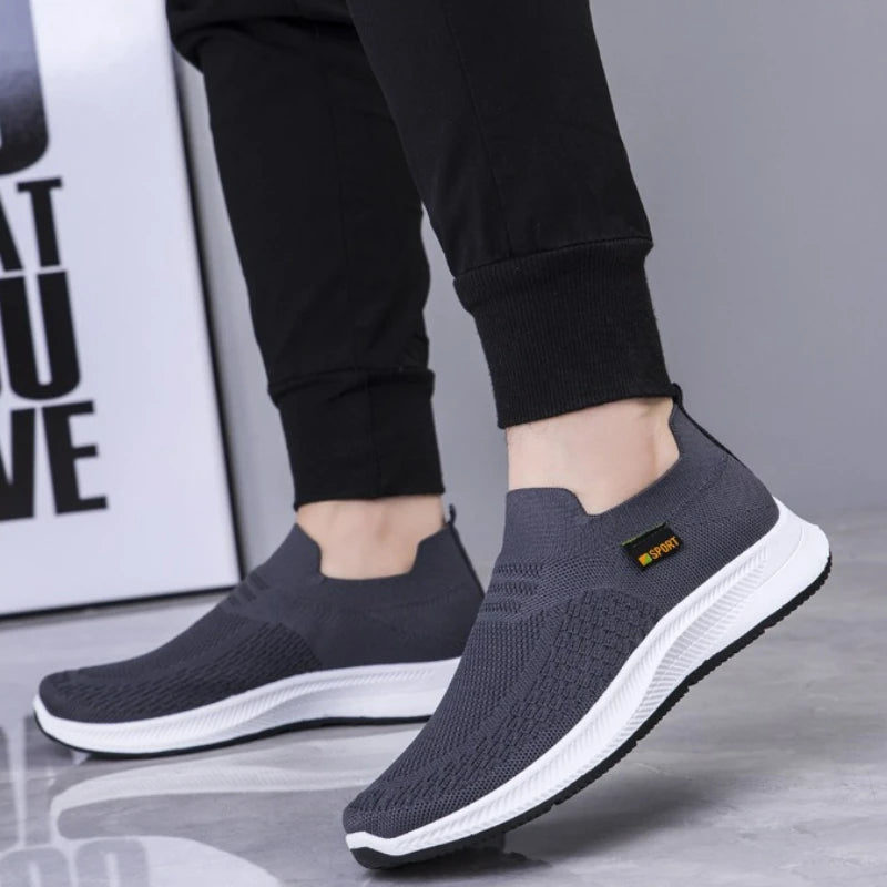 Outdoor Men's Sneakers Fashion Casual Shoes Autumn New Mesh Mens Shoes Slip on Running Shoes Lightweight Breathable Flats Tenis