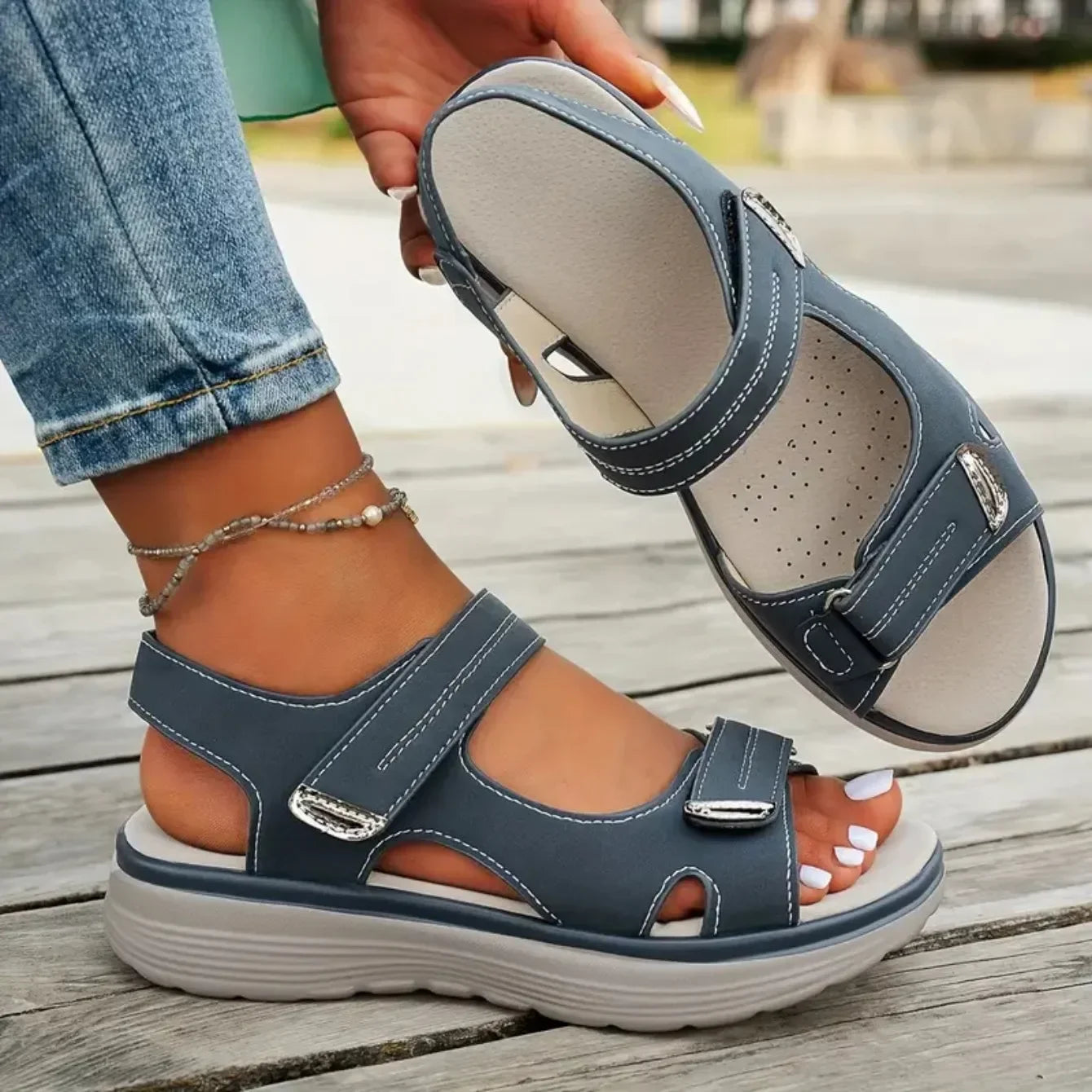 Summer Sandals Fashion Durable Sandals Ladies2025 New Travel Women Shoes Outdoor Beach Slippers Lightweight Platform Sandals