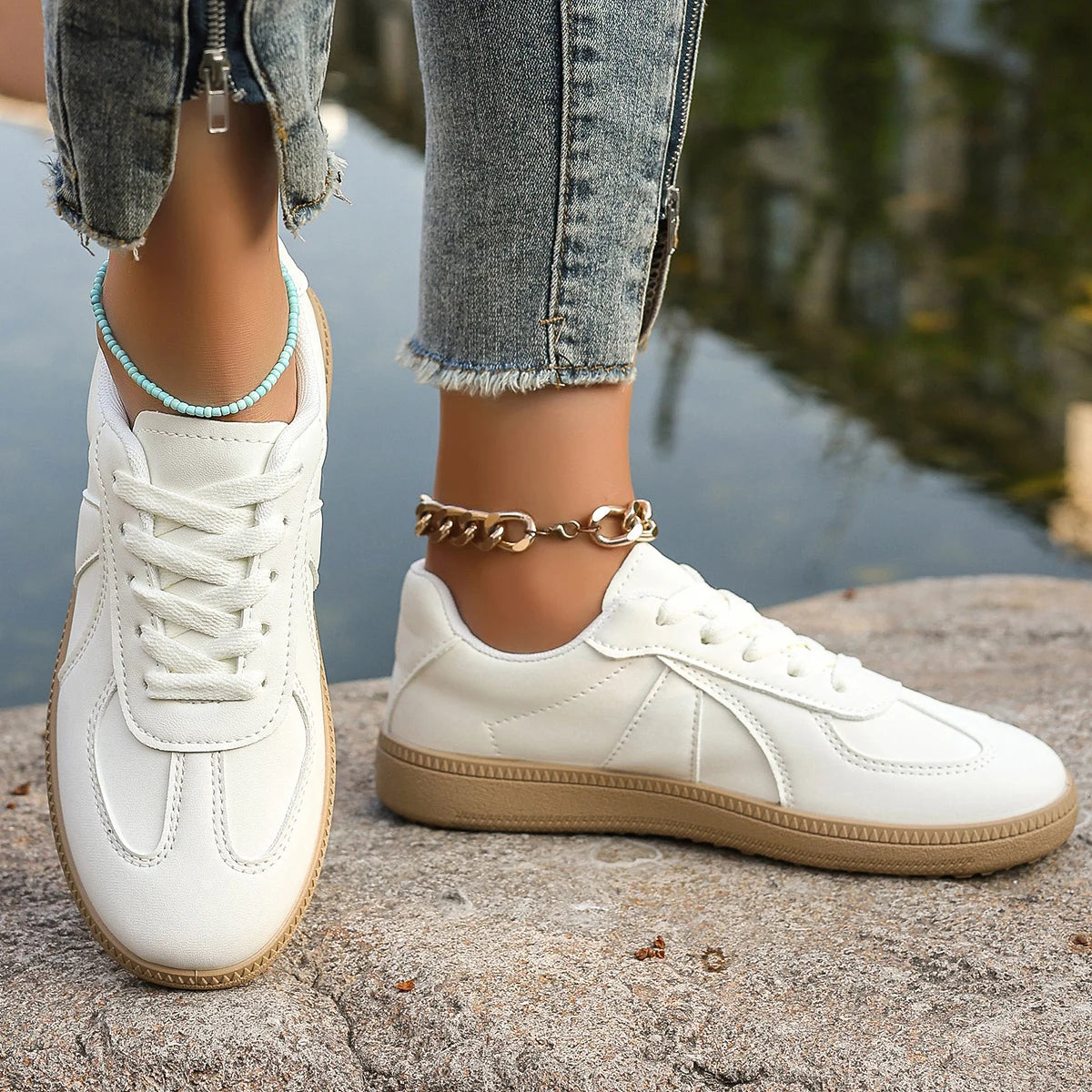 Spring and Autumn Elegant Round Head Sports Running Flat Casual Shoes Fashionable and Best Selling New Comfortable Women's Shoes