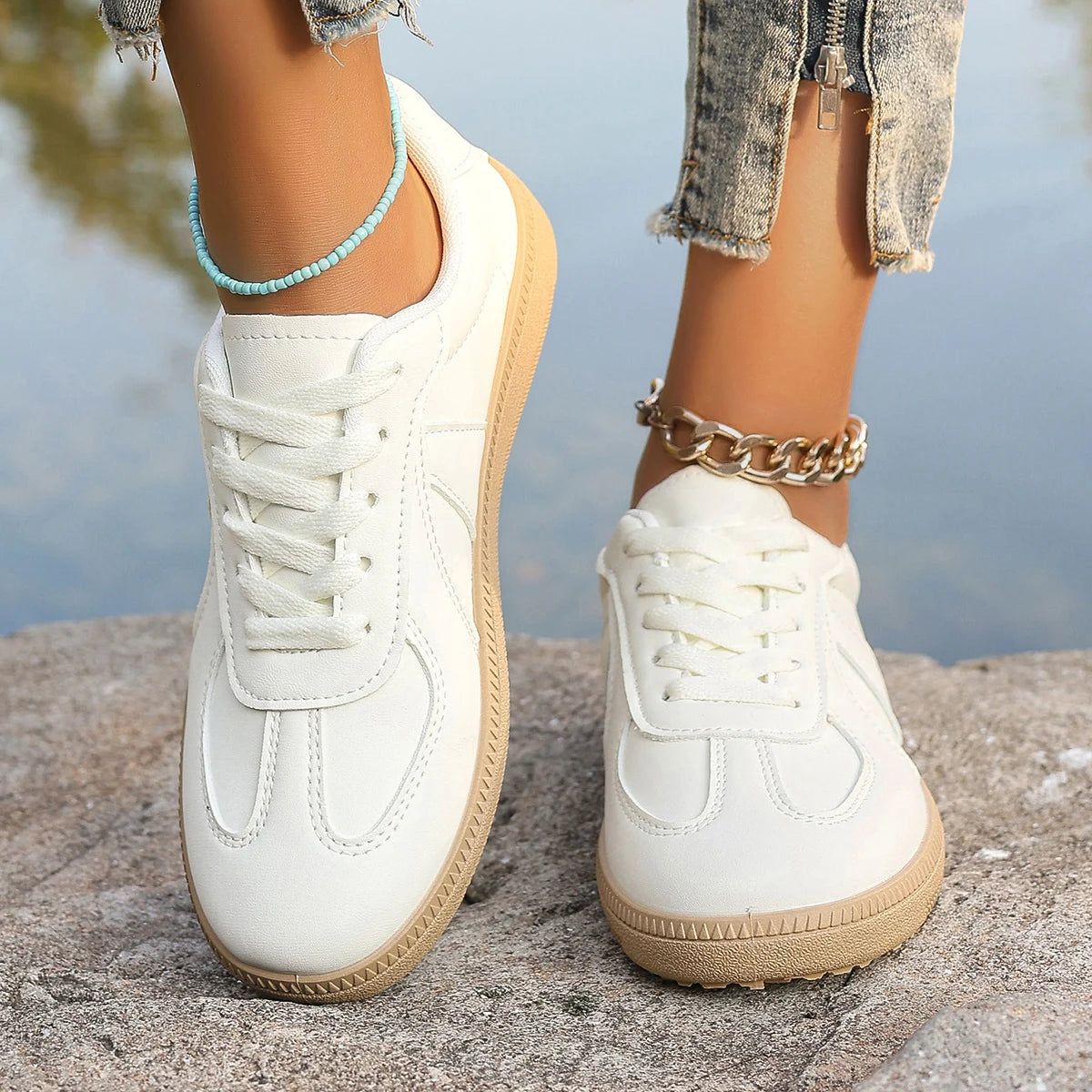 Spring and Autumn Elegant Round Head Sports Running Flat Casual Shoes Fashionable and Best Selling New Comfortable Women's Shoes