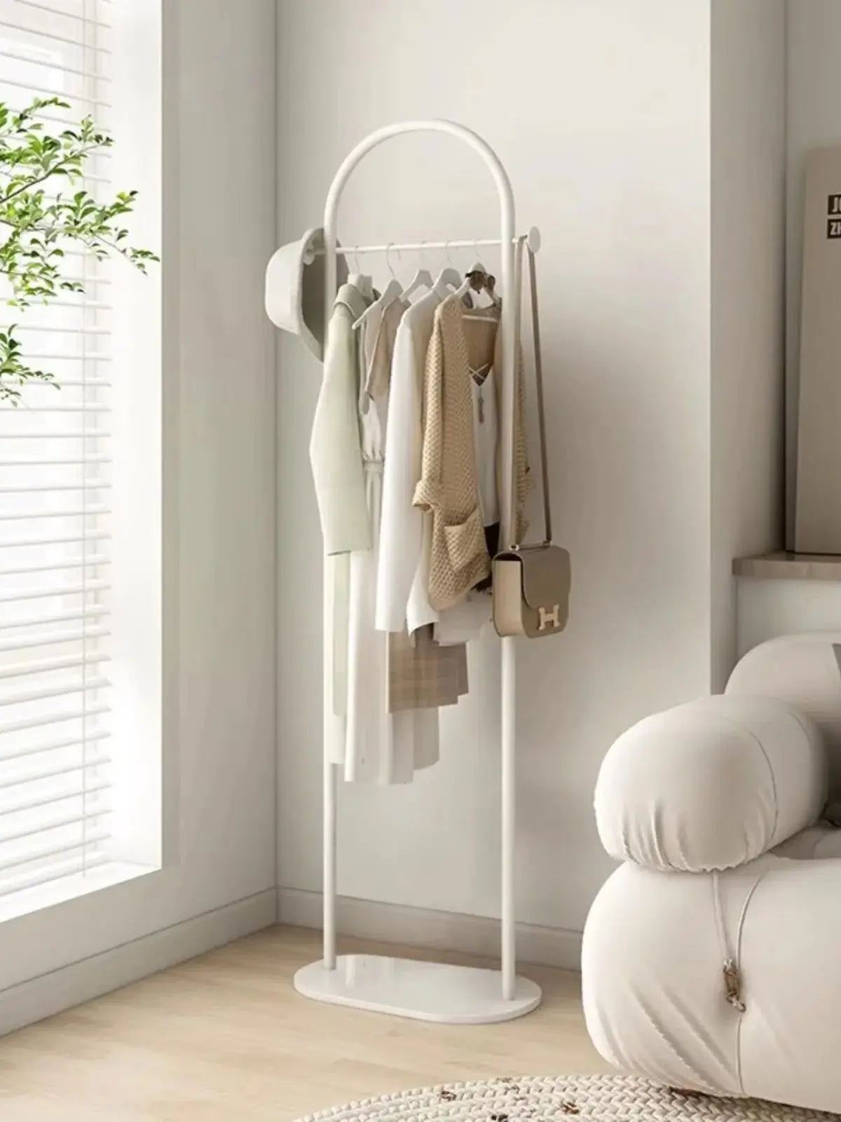 Clothes Rack Floor-Standing Bedroom Does Not Take up Space Clothes Hanger Modern Simple Home Living Room Clothes Rack Indoor Coa