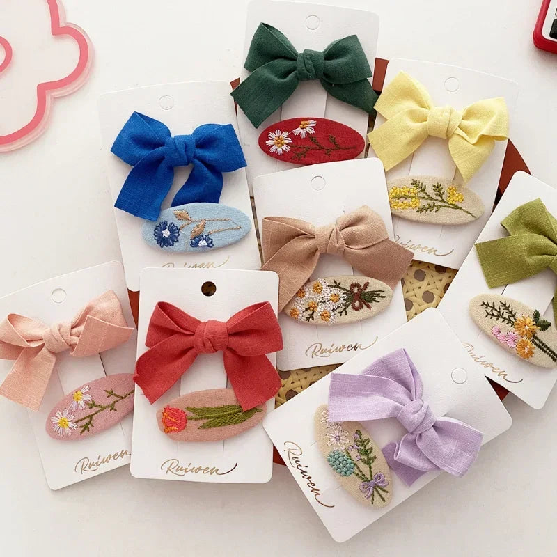 2PCS Sweet Little Girl Bowknot Hair Clips Solid Color Korean Mini Kids Embroidery Barrettes Princess Baby Clamp Hair Accessories