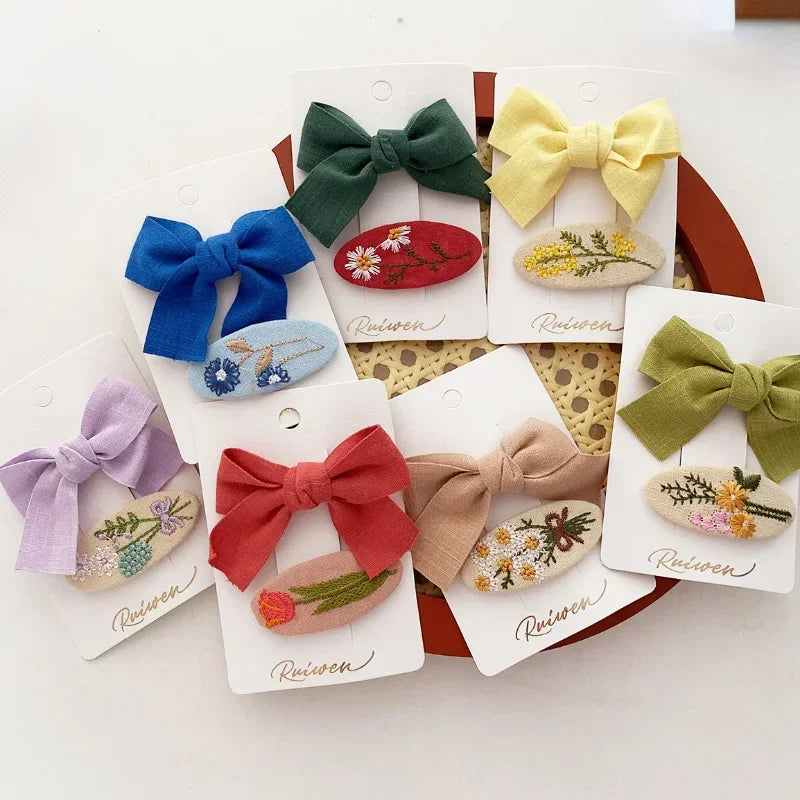 2PCS Sweet Little Girl Bowknot Hair Clips Solid Color Korean Mini Kids Embroidery Barrettes Princess Baby Clamp Hair Accessories
