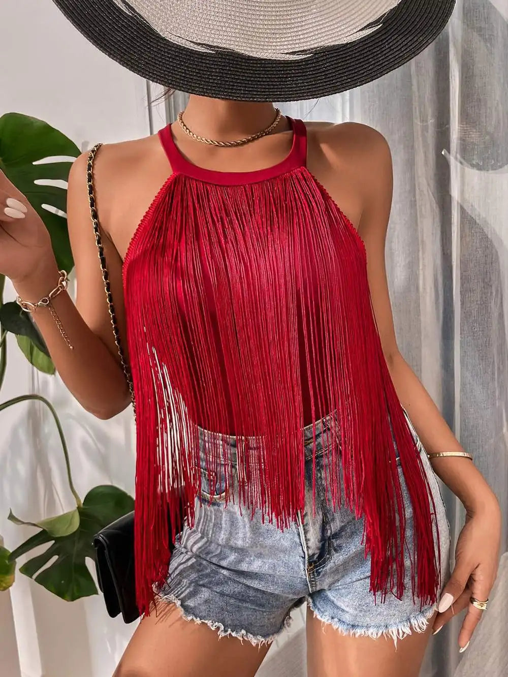 Sexy Tassels Women's Halter Crop Top Women Fashion Sleeveless Short T-shirt Top 2025 Summer Female Chic Street Tees Top