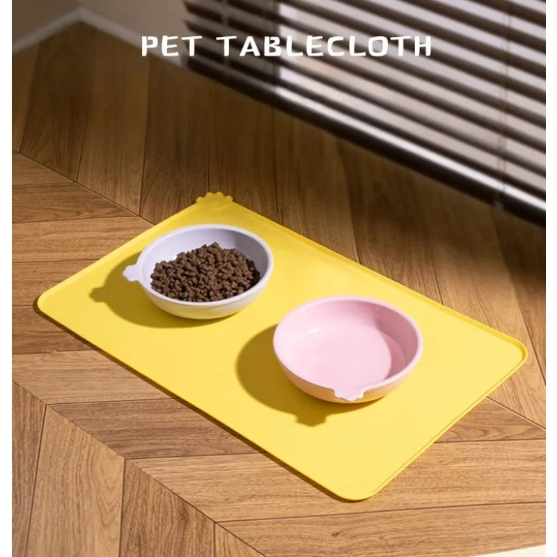 Pet Feeding Mat - Silicone Dog  Waterproof Non-Slip Spill Proof Pet Placemat Practical Home Solution for Dogs and  Cats