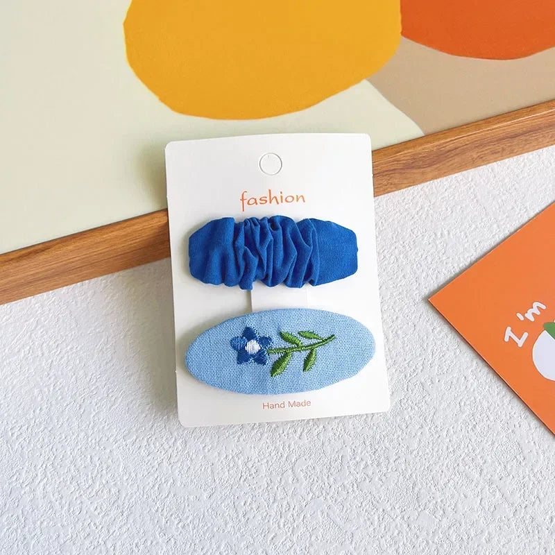 2PCS Sweet Little Girl Bowknot Hair Clips Solid Color Korean Mini Kids Embroidery Barrettes Princess Baby Clamp Hair Accessories